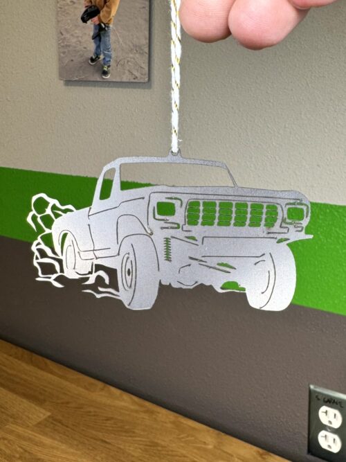 2024 Edition of Suty Engineering Ford F100 dentside prerunner christmas ornament