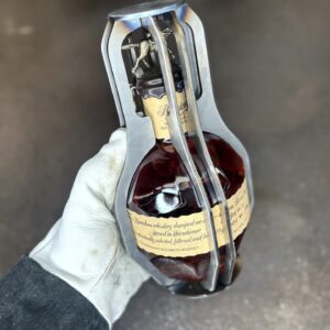 Bottle Cage DXF File for Blanton's 750ml Whiskey Bottle