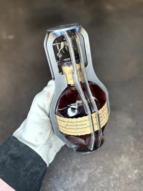 Bottle Cage DXF File for Blanton's 750ml Whiskey Bottle